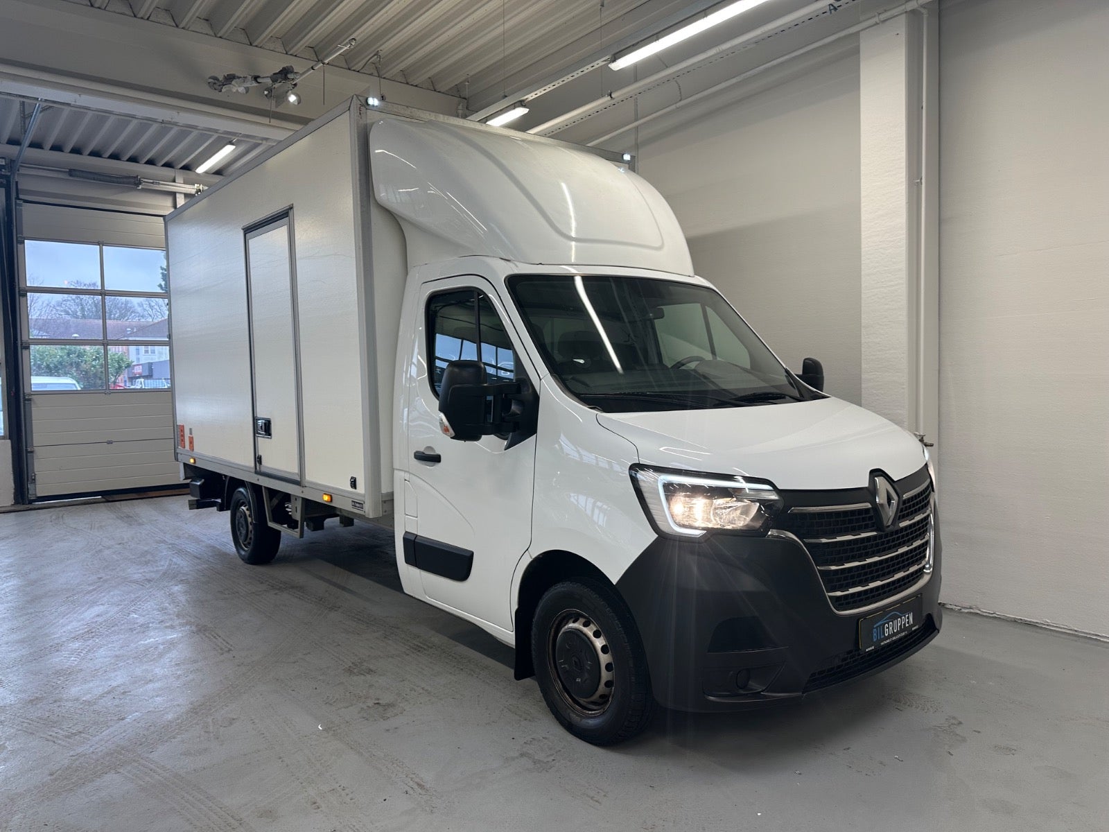 Billede af Renault Master IV T35 2,3 dCi 163 Alukasse m/lift