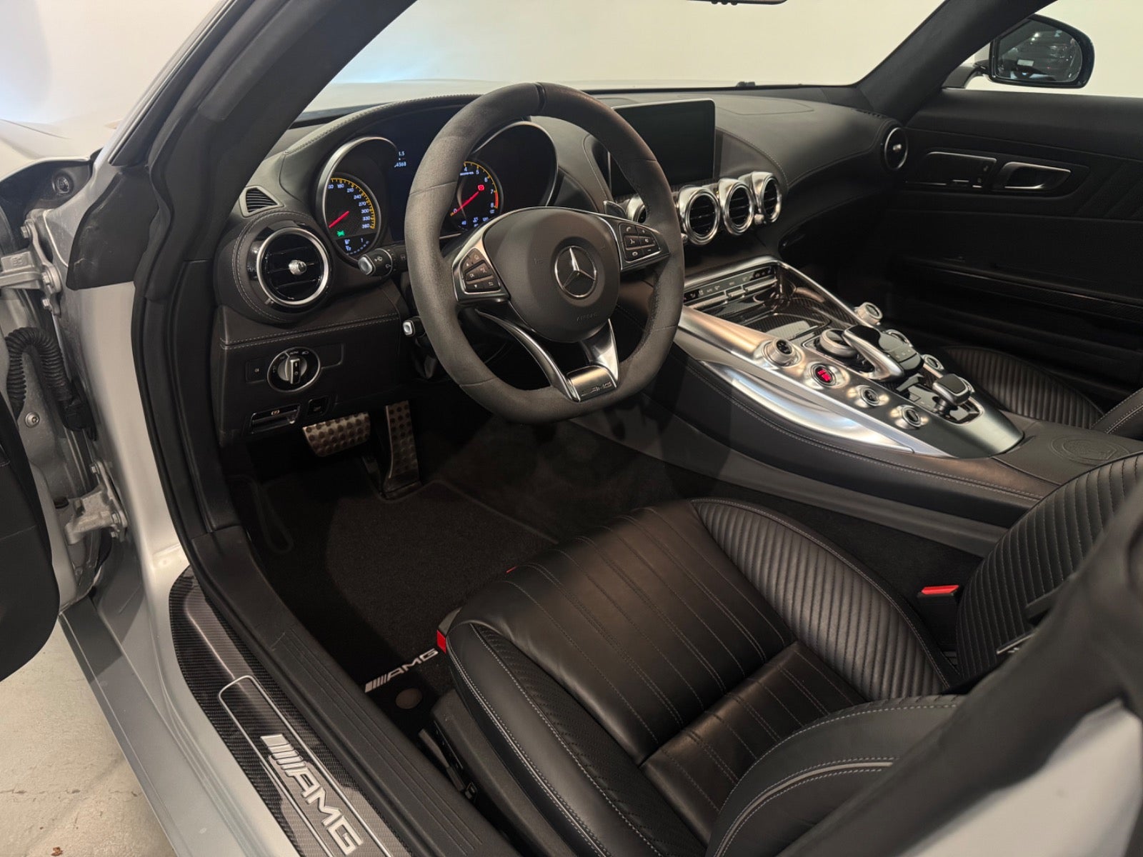 Mercedes – AMG GT S