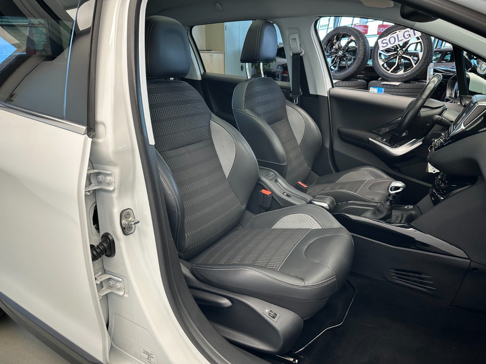 Billede af Peugeot 2008 1,2 PureTech 130 Allure+