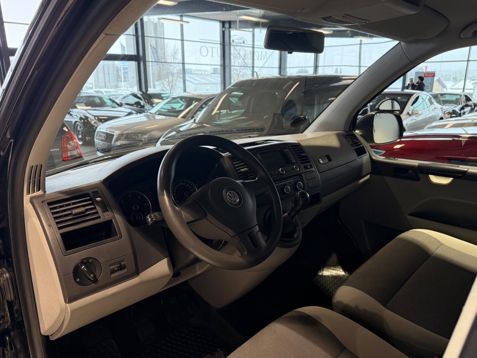 Billede af VW Transporter 2,0 TDi 84 Kassevogn kort