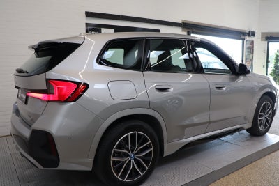 BMW iX1 xDrive30 M-Sport