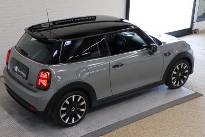 MINI Cooper SE Classic Trim