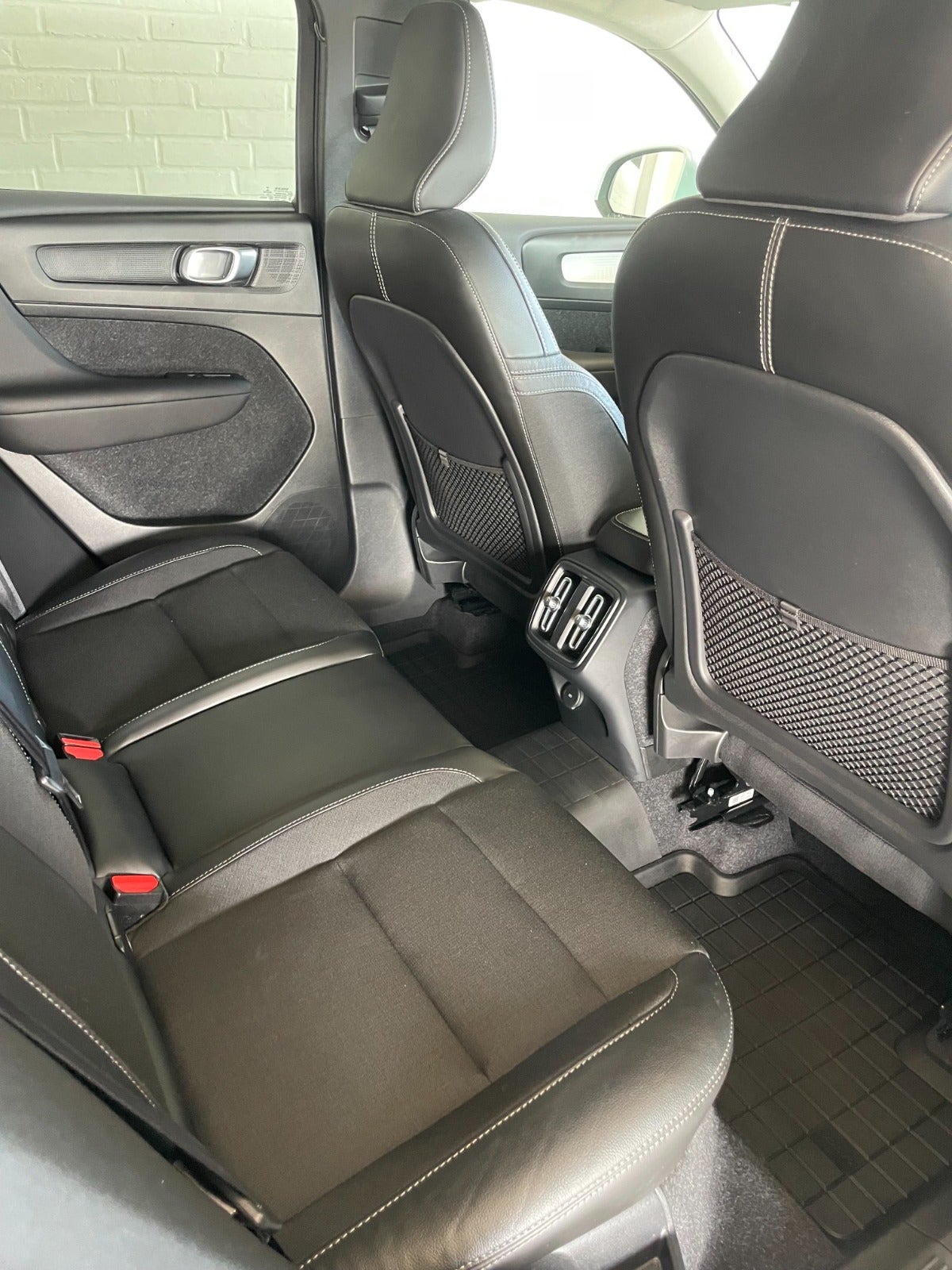 Billede af Volvo XC40 2,0 T4 190 Momentum aut.