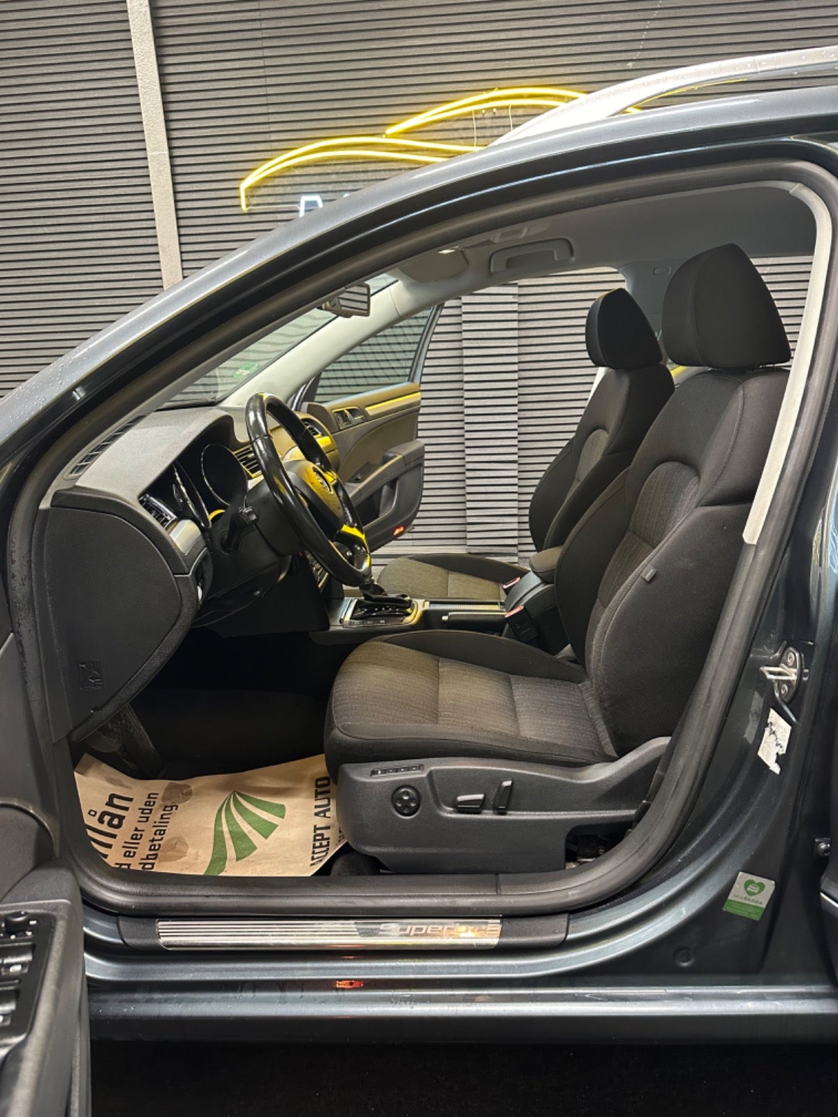 Billede af Skoda Superb 2,0 TDi 140 Ambition Combi DSG