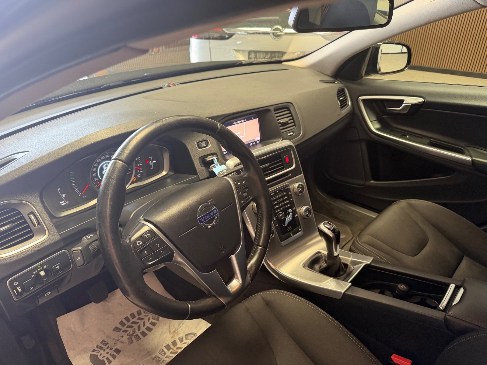 Volvo V60 CC D3 150 Kinetic - billede 10
