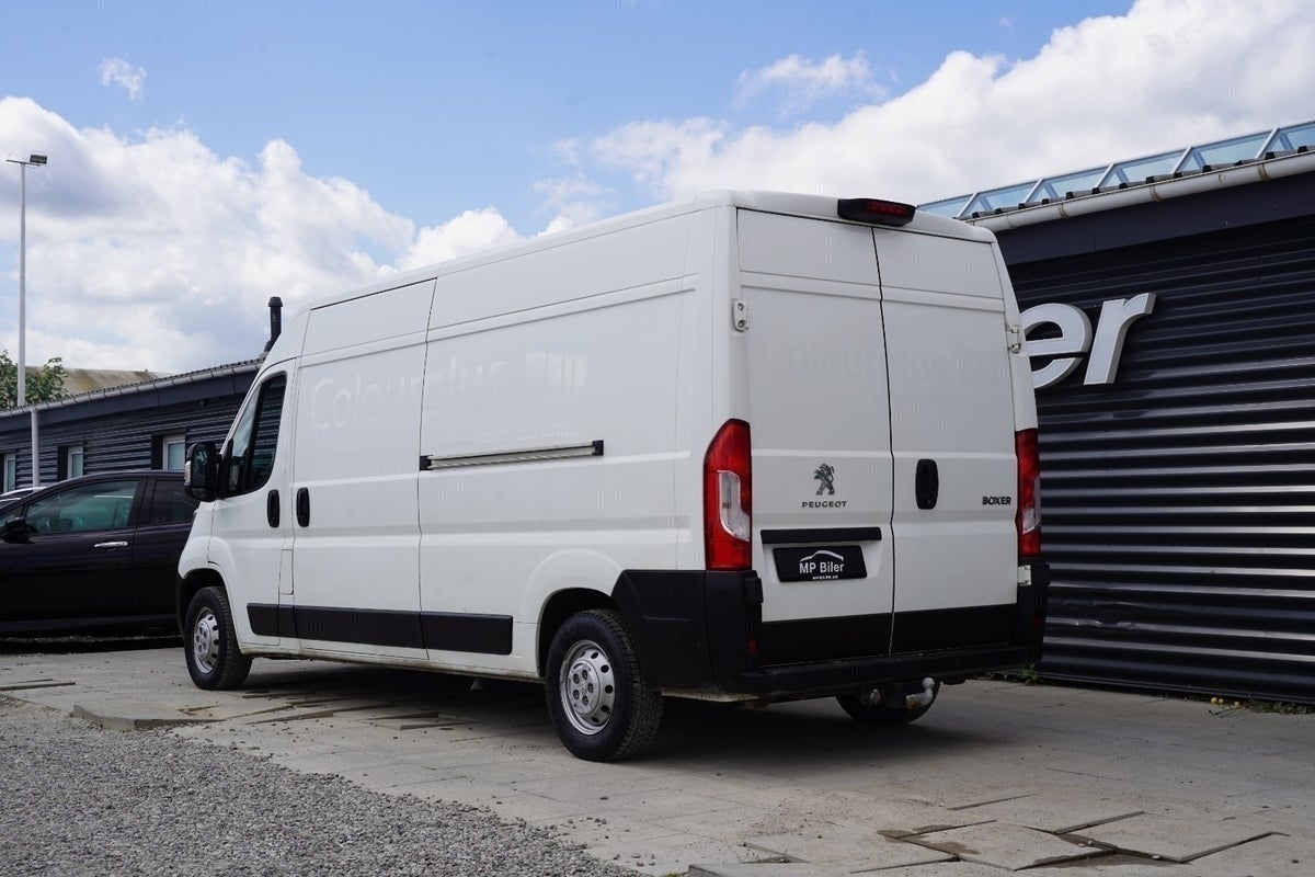Billede af Peugeot Boxer 333 2,0 BlueHDi 130 L3H2 Premium+