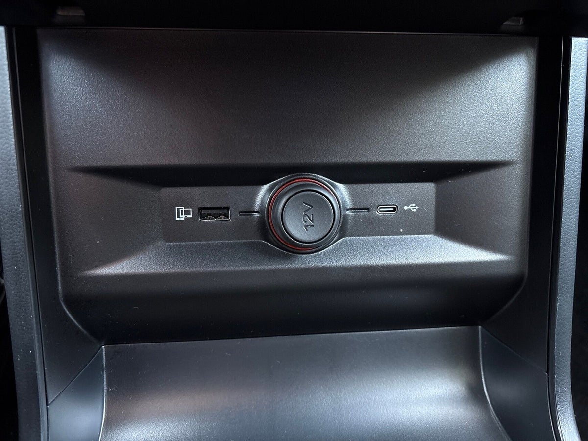 MG 4 Luxury billede 21