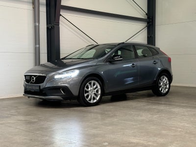 Volvo V40 CC 2,0 D2 120 Momentum aut. 5d