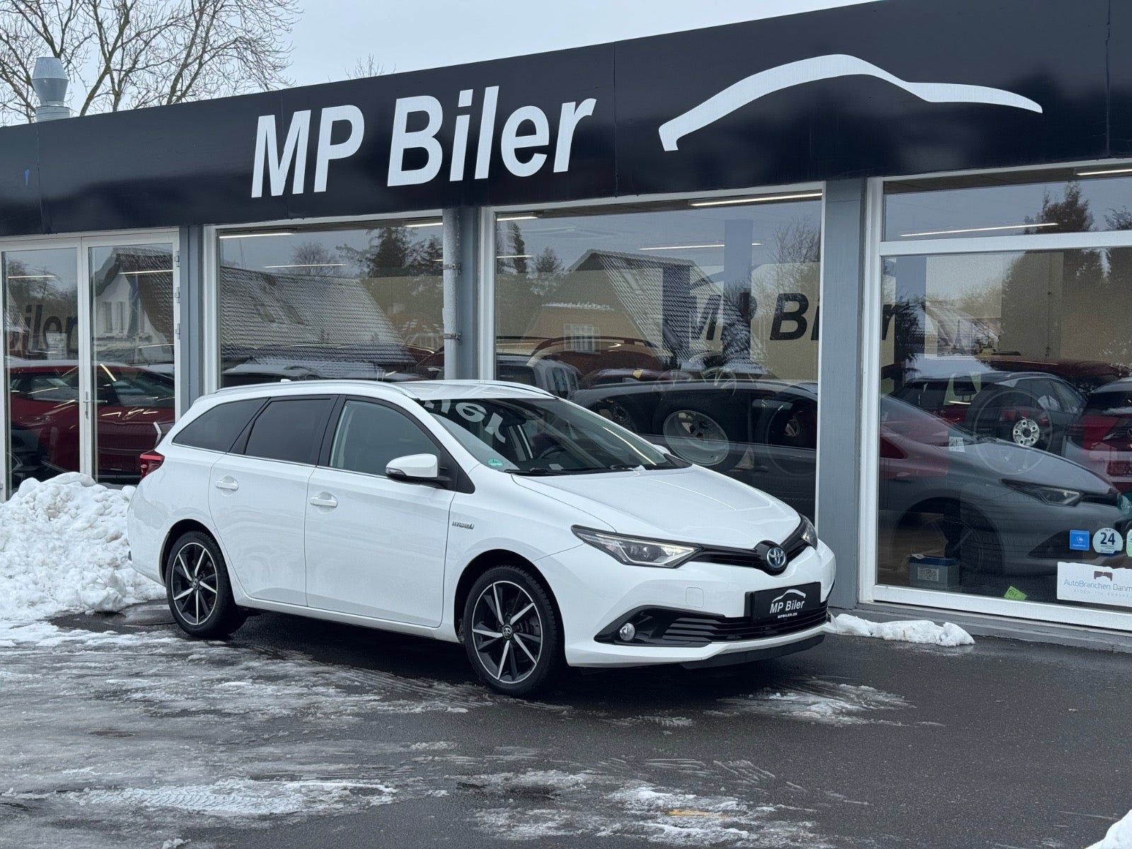 Billede af Toyota Auris 1,8 Hybrid H2 Comfort Touring Sports CVT