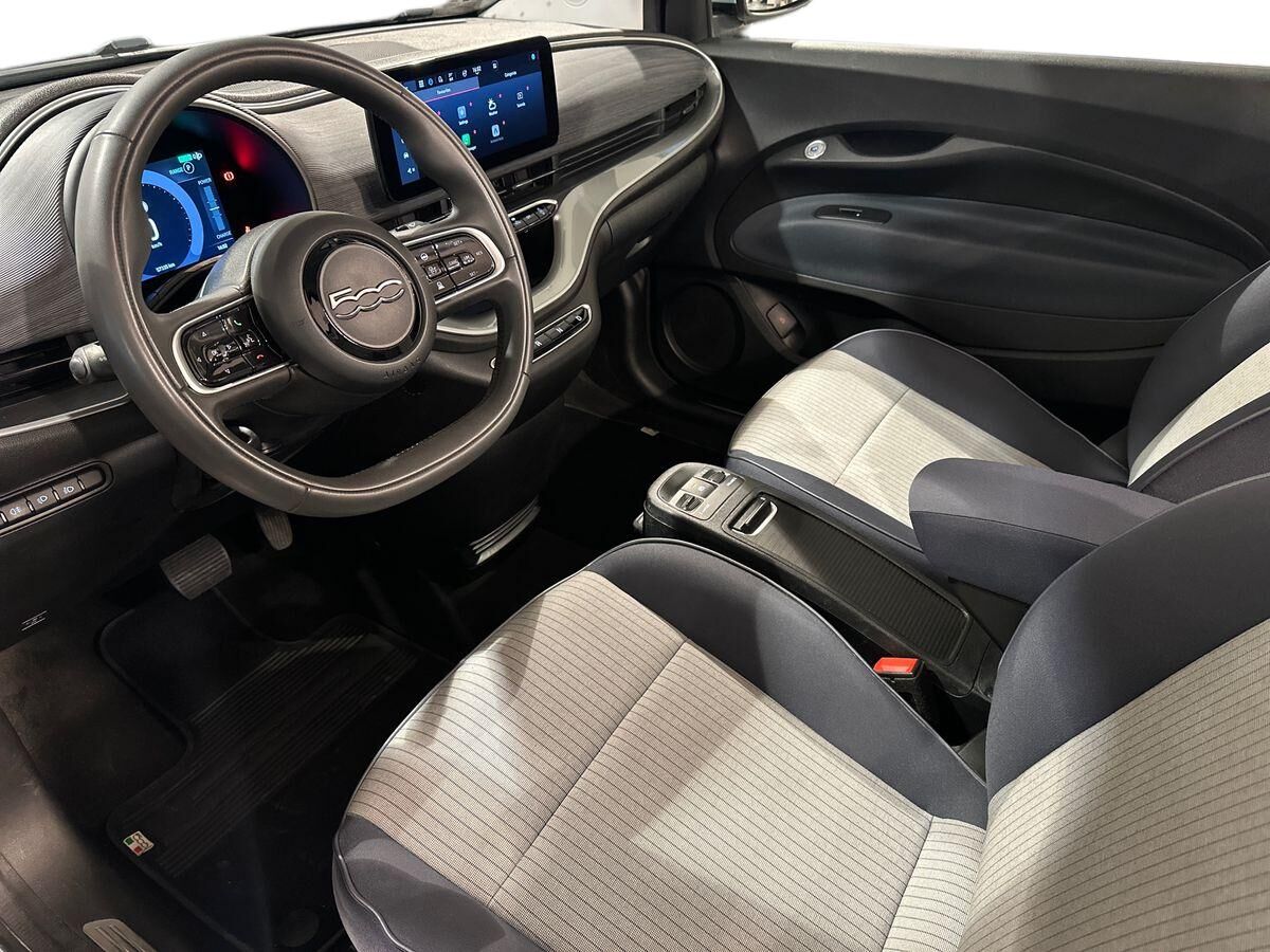 Fiat 500e Passion Cabrio billede 8