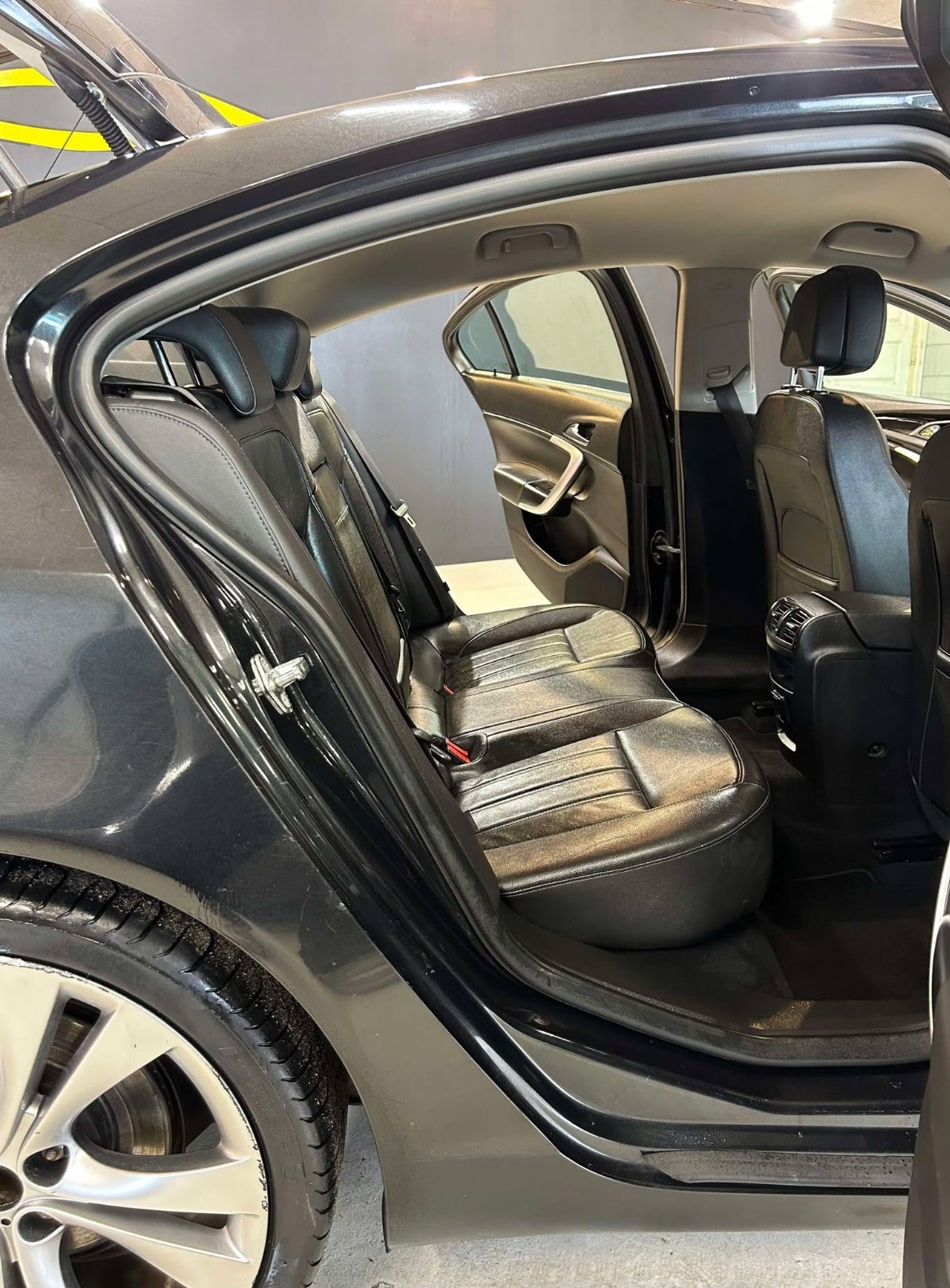 Billede af Opel Insignia 2,0 T 220 Edition aut.