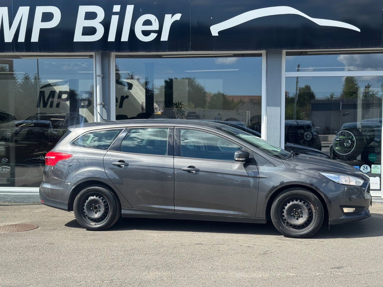 Billede af Ford Focus 1,5 TDCi 120 Business stc.