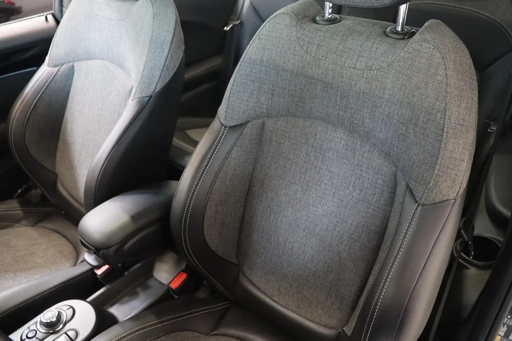 MINI Cooper SE Camden Edition