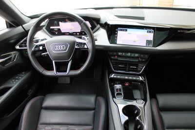 Audi e-tron GT quattro