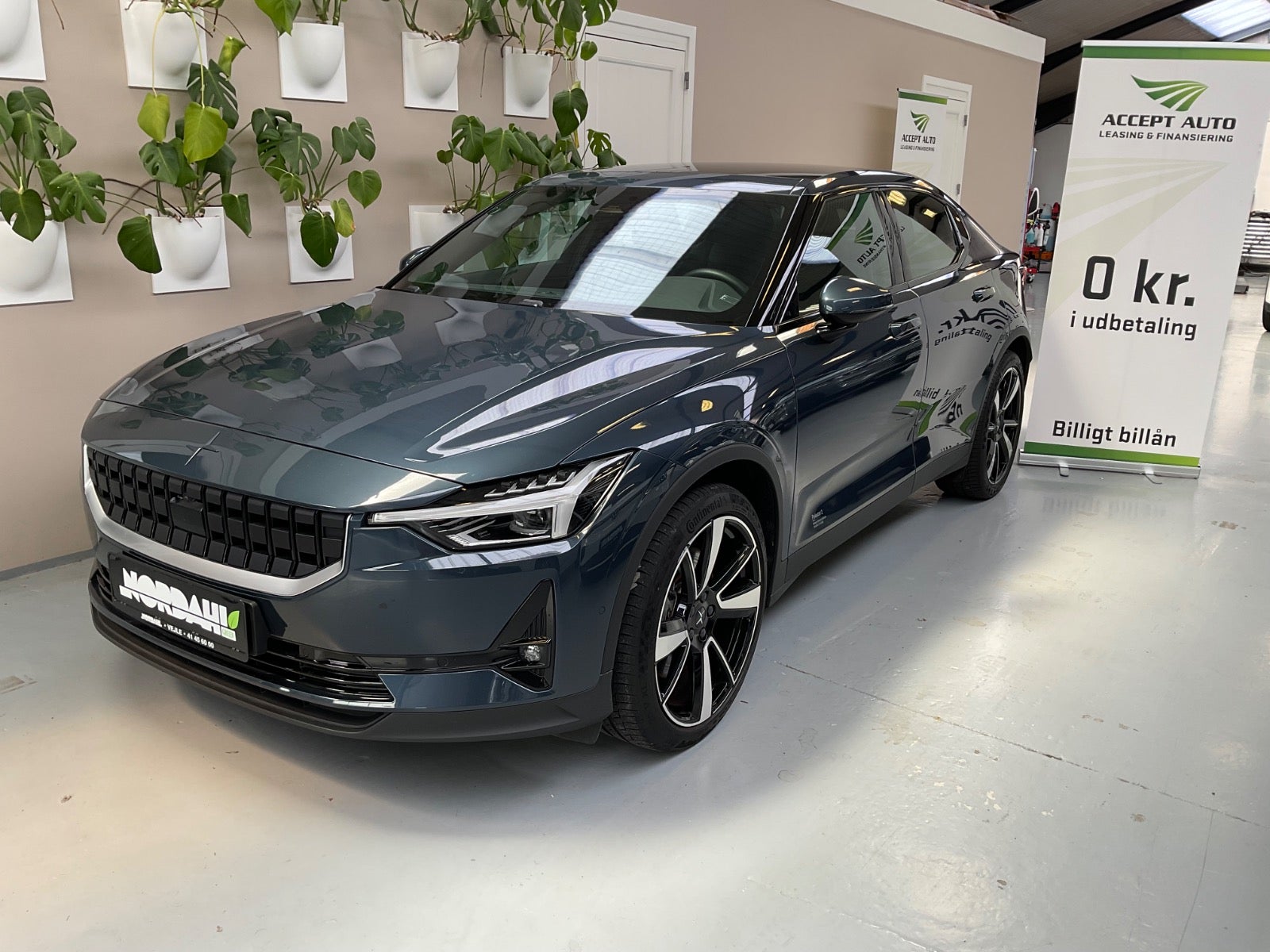 Polestar 2 Long Range 5d - 1