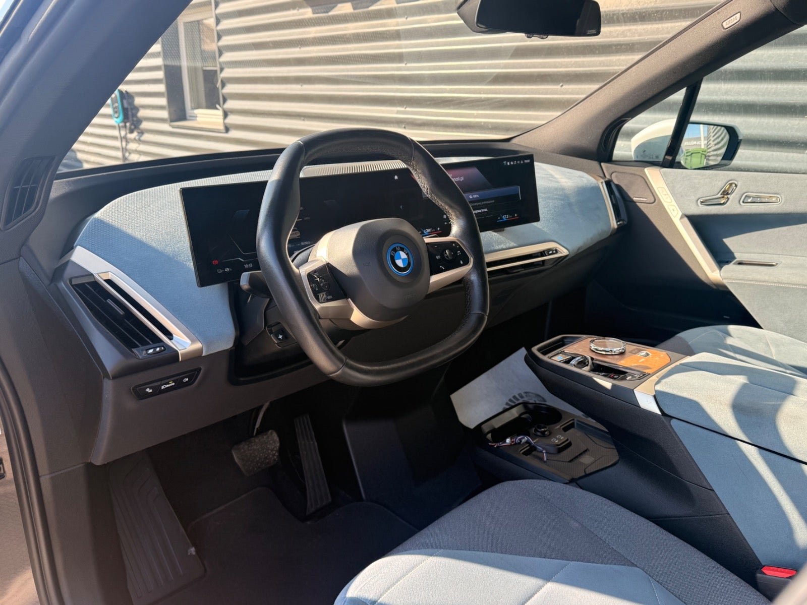 Billede af BMW iX  xDrive40