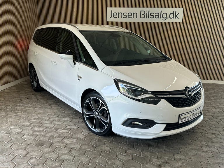 Opel Zafira Tourer T 140 OPC Line aut. 7prs