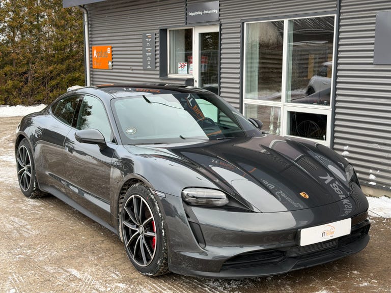 Porsche Taycan 4S Performance+