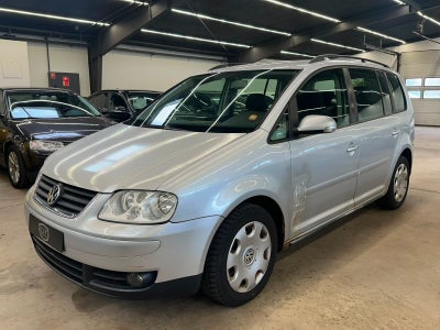 Elite Auto  - VW Touran TDi 105 DSG