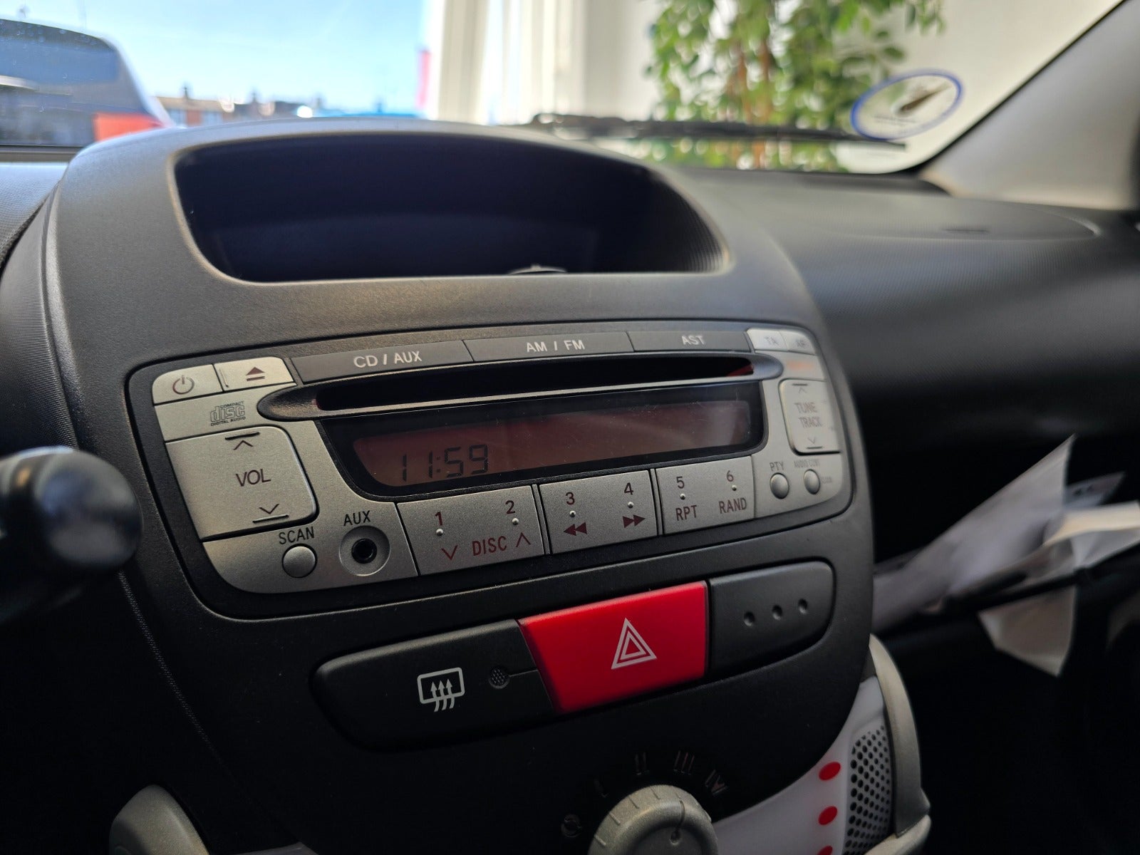 Billede af Peugeot 107 1,0 White