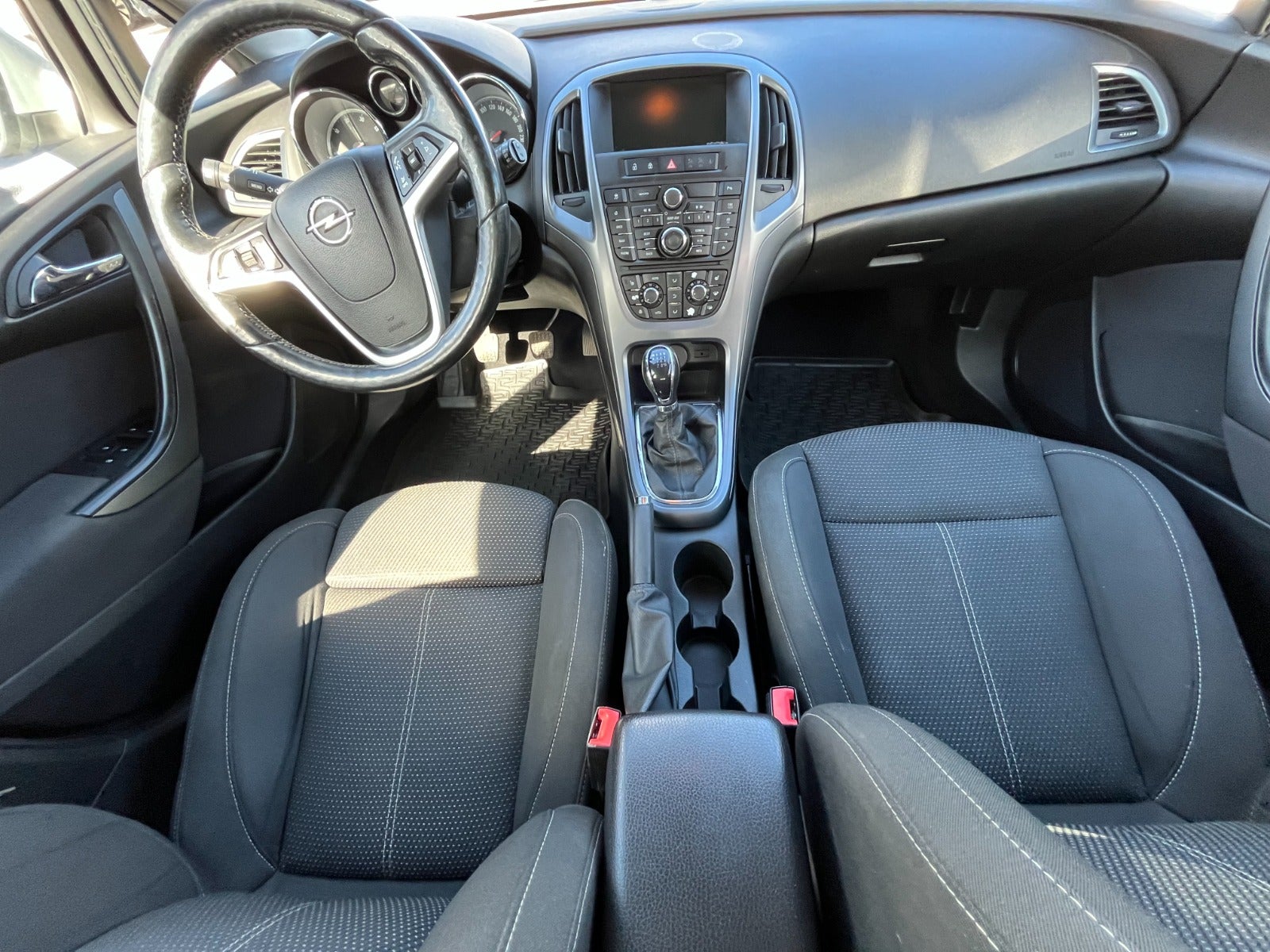 Billede af Opel Astra 1,6 CDTi 136 Enjoy Sports Tourer