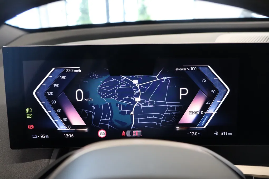 BMW iX xDrive40 Sport Line