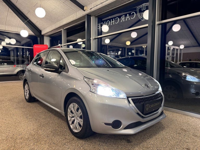 Peugeot 208 VTi Active