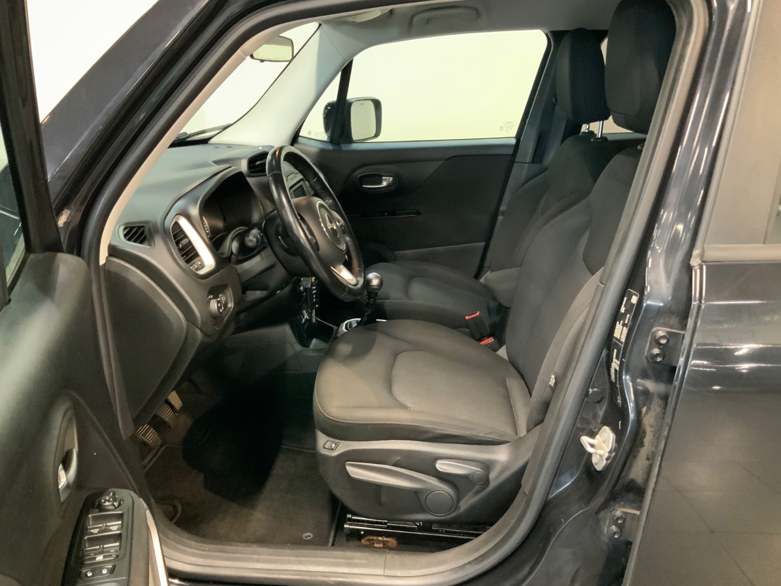 Jeep Renegade (8/8)