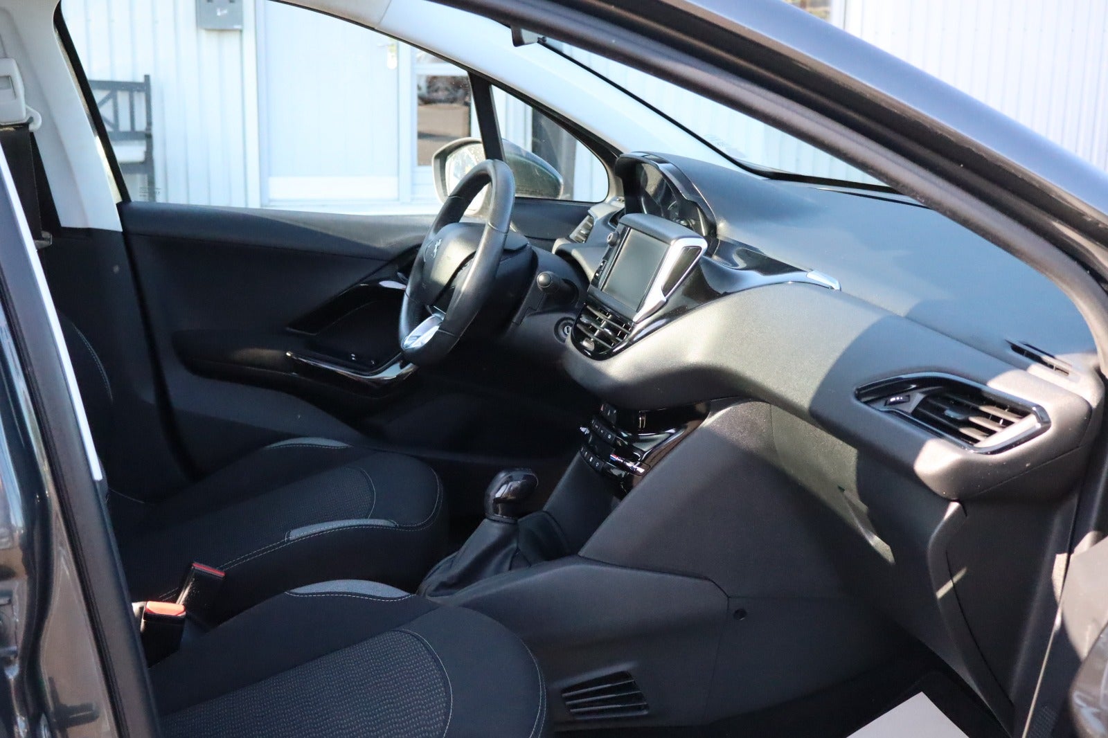 Billede af Peugeot 208 1,6 BlueHDi 100 Allure