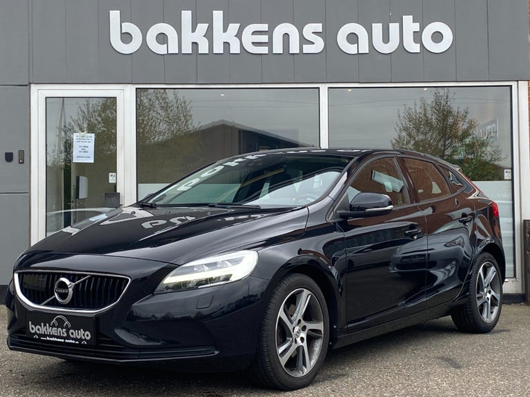 Volvo V40 T3 152 Momentum