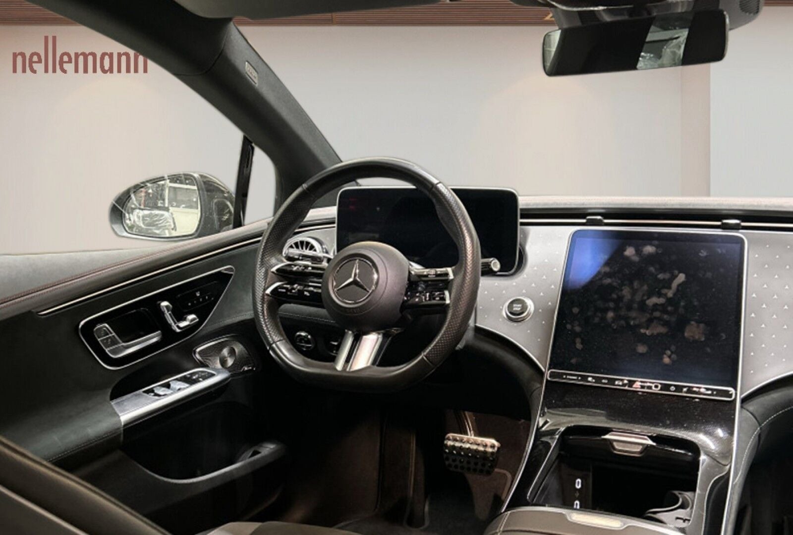 Mercedes EQE350 AMG Line