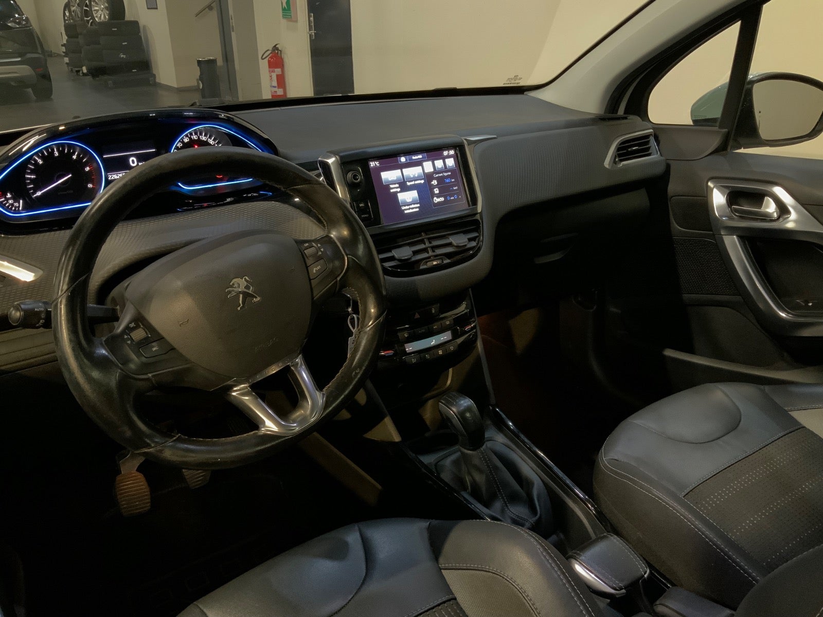 Peugeot 2008 (8/8)