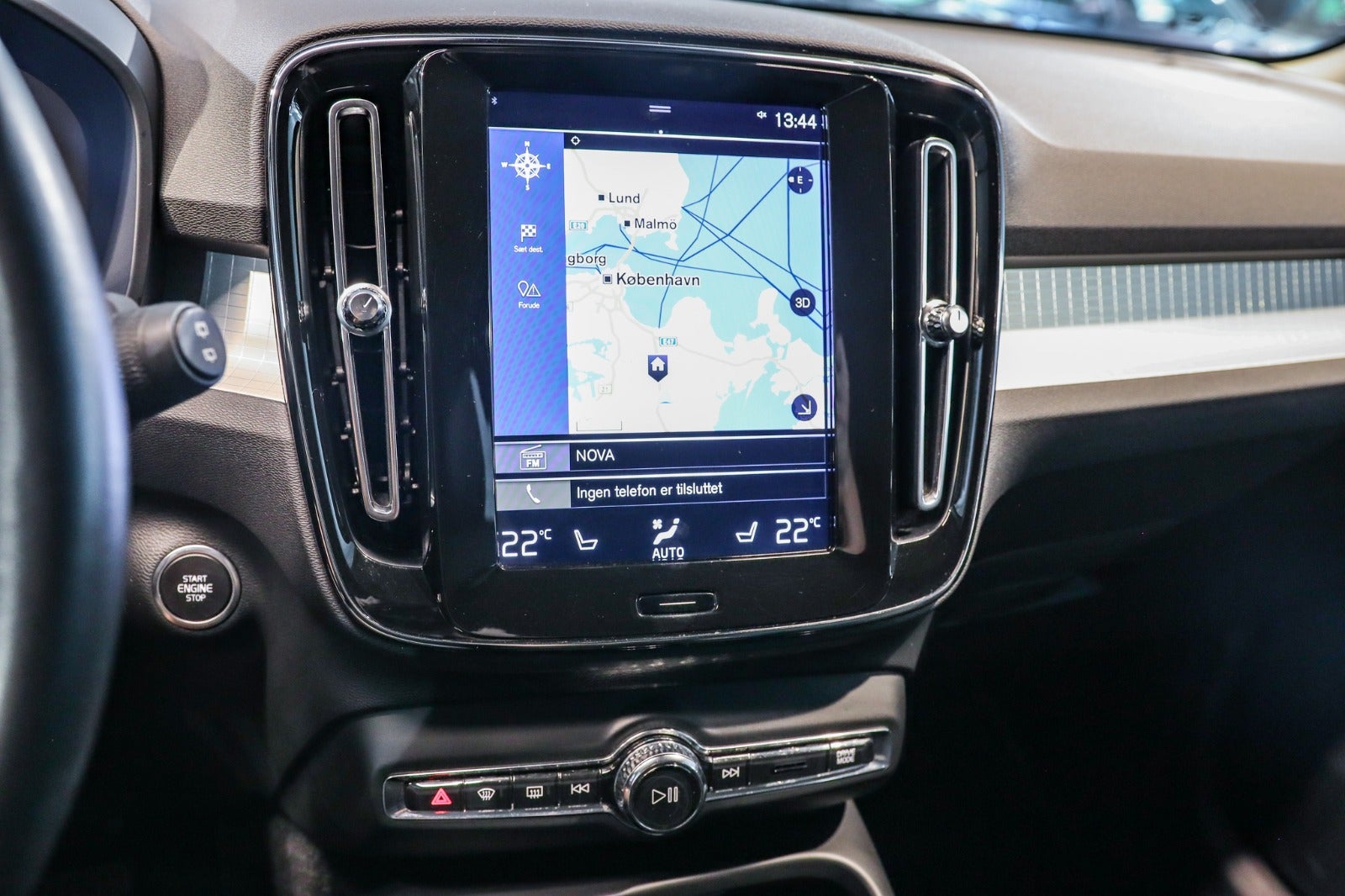 Billede af Volvo XC40 2,0 D3 150 Momentum aut.