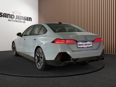 BMW i5 eDrive40 M-Sport