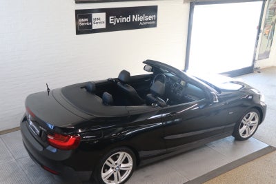 BMW 220i Cabriolet aut.