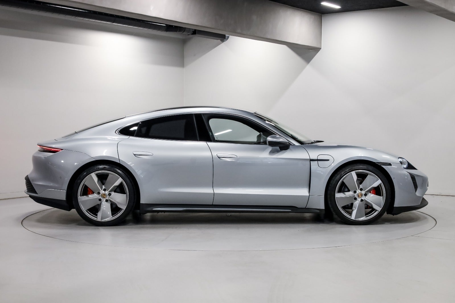 Porsche Taycan 4S Performance+