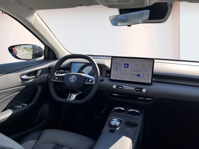 MG MGS5 Luxury