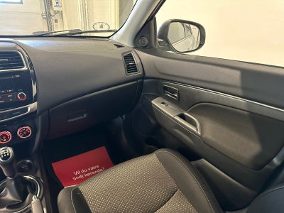 Mitsubishi ASX Invite