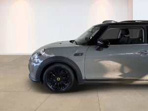 MINI Cooper SE Classic Trim