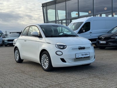 Fiat 500e Action