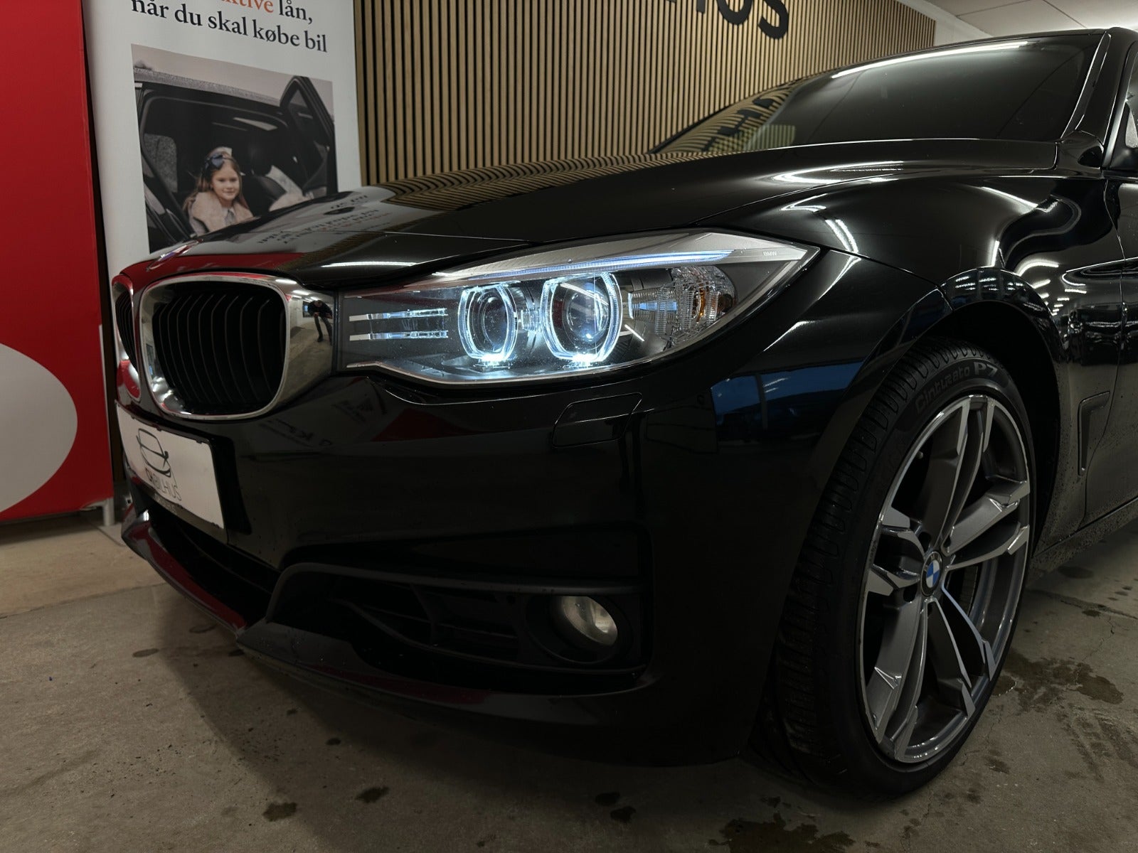 BMW 320i 2015