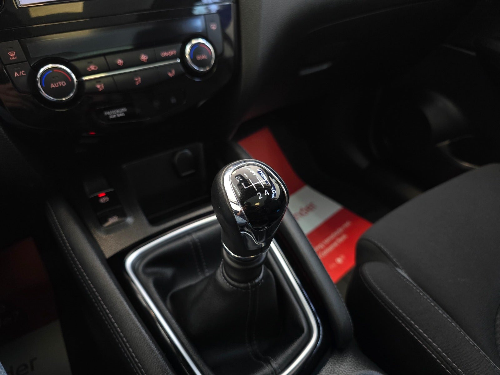 Billede af Nissan Qashqai 1,2 Dig-T 115 N-Connecta Vision