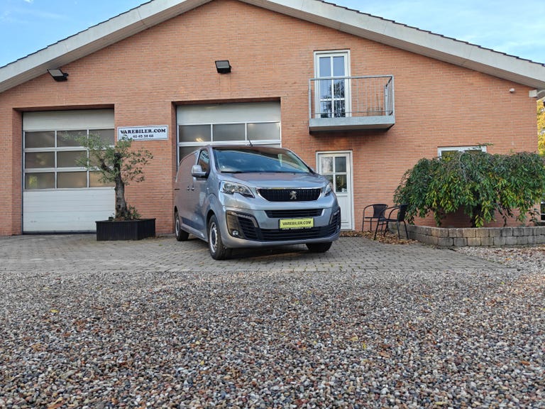 Peugeot Expert BlueHDi 122 L2 Premium Van
