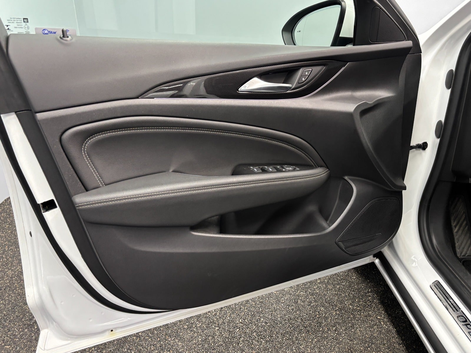 Billede af Opel Insignia 1,5 T 165 Dynamic Sports Tourer aut.