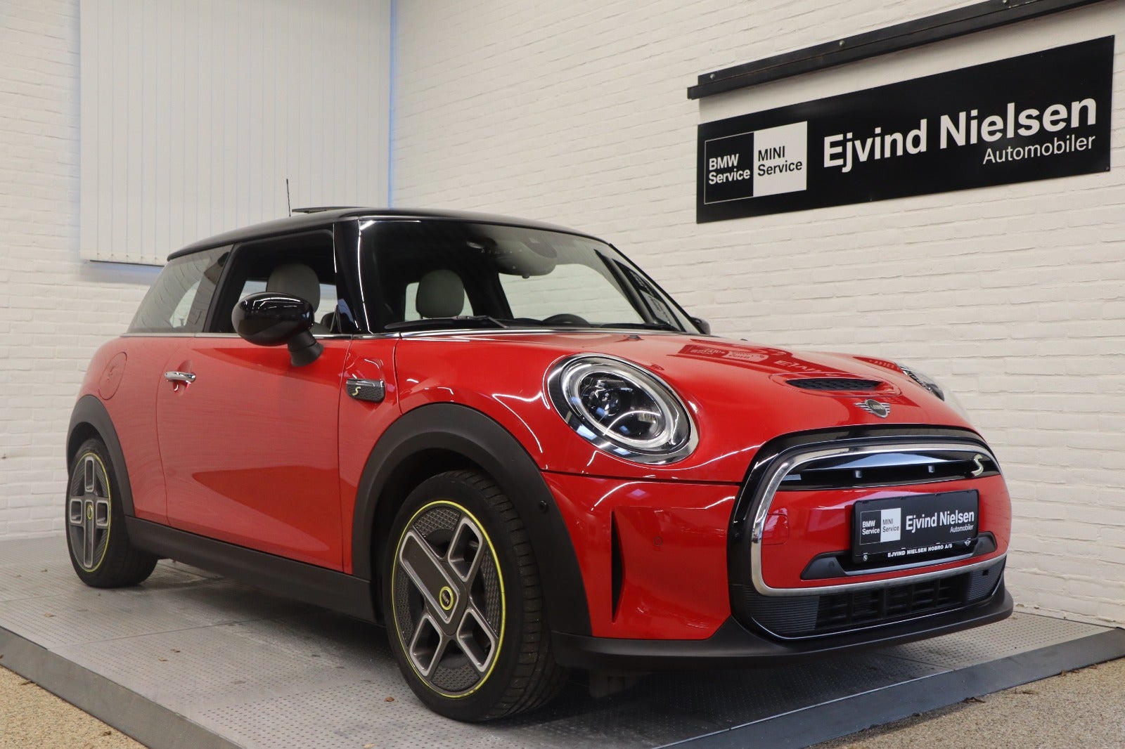 MINI Cooper SE Yours Trim