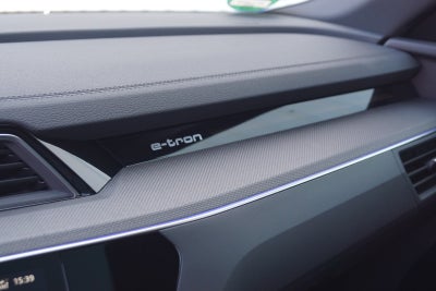 Audi e-tron Black Edition S-line quattro