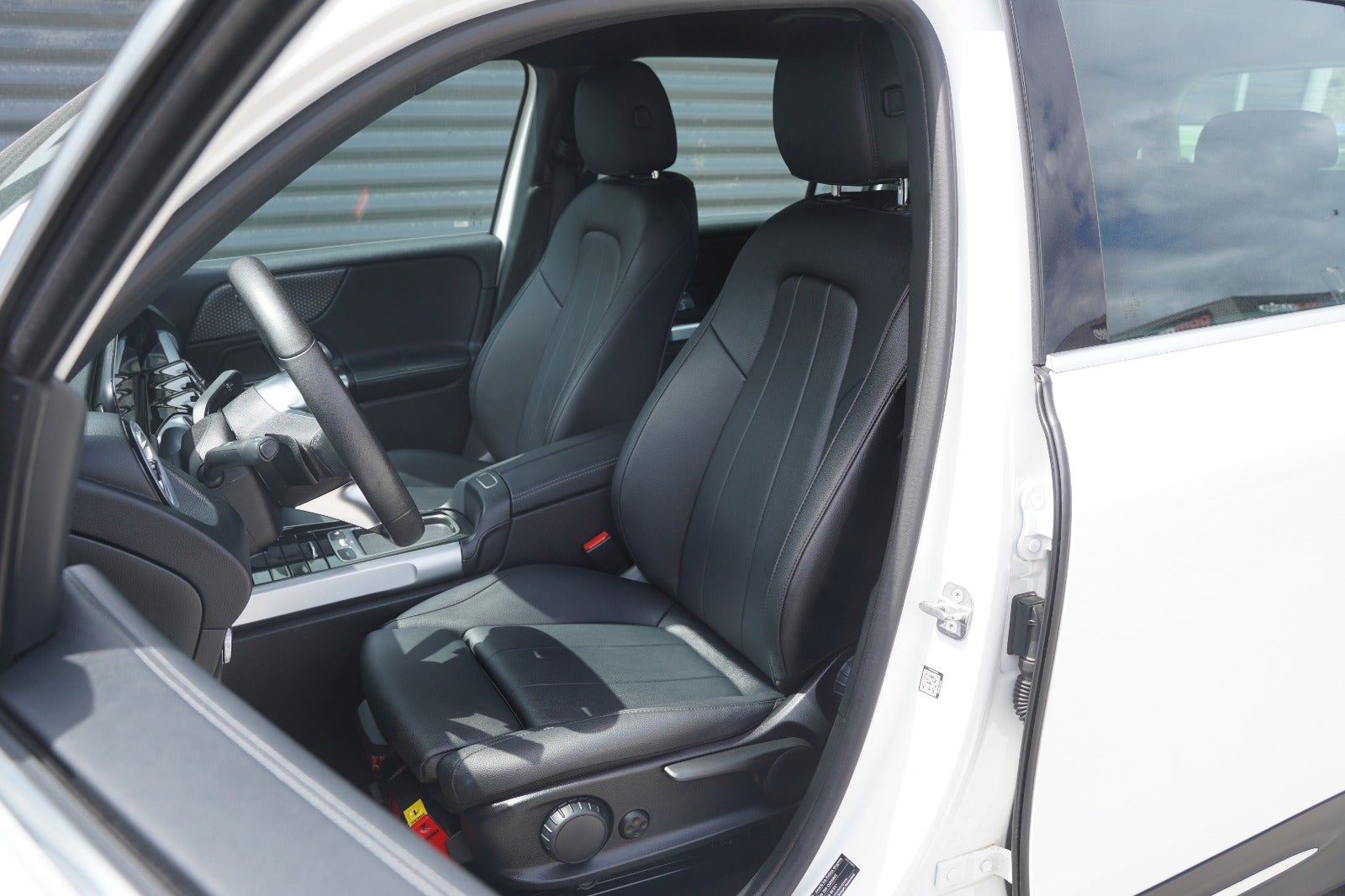 Billede af Mercedes EQB300  Progressive 4Matic