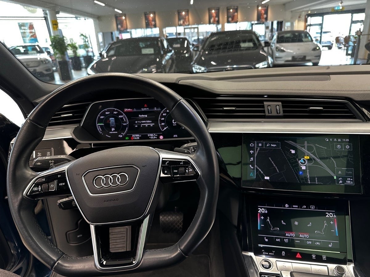 Billede af Audi e-tron 55 Advanced quattro