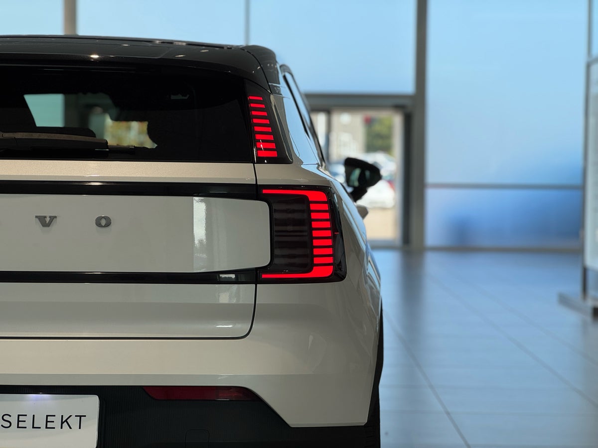 Volvo EX30 Extended Range Plus billede 22