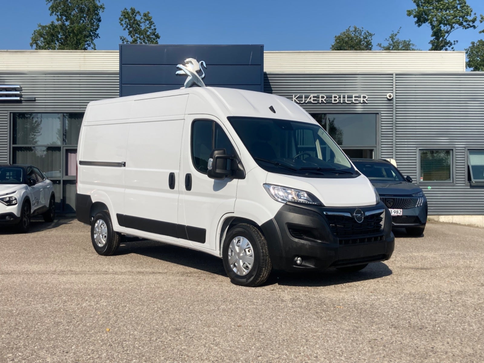 Opel Movano 2023